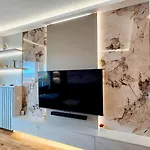 Diamond Residences 10fl Lux View & Free P * Skopje