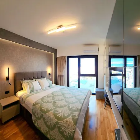 Diamond Residences 10th Fl. Lux Apt. W/ View Apartment Skopje