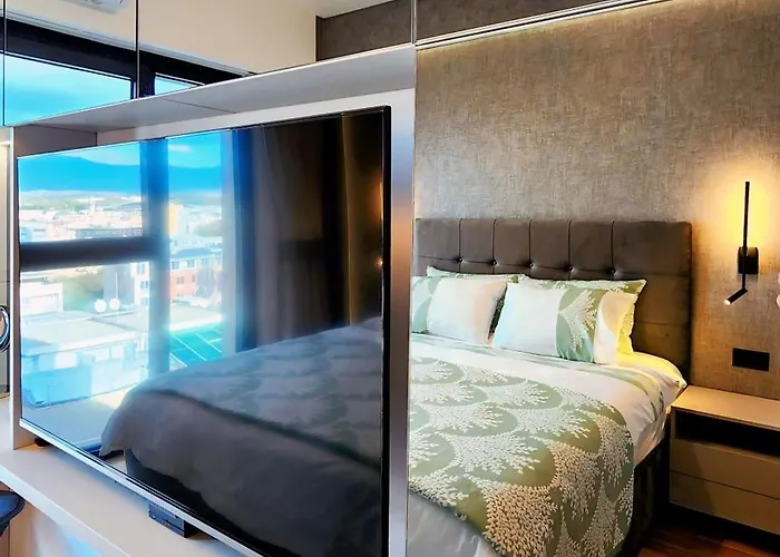 Diamond Residences 10fl Lux View & Free P